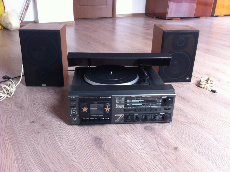 sistem audio compact cu pickup