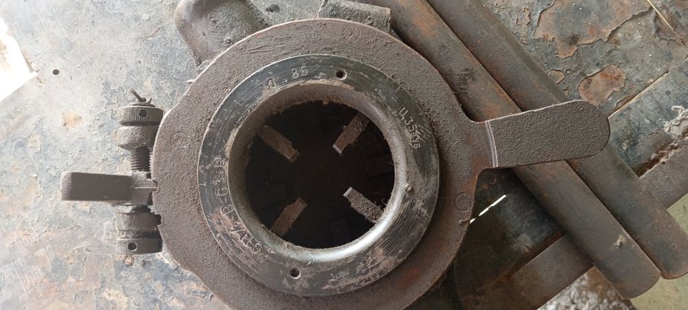 Клупп ручной 1 1/2"