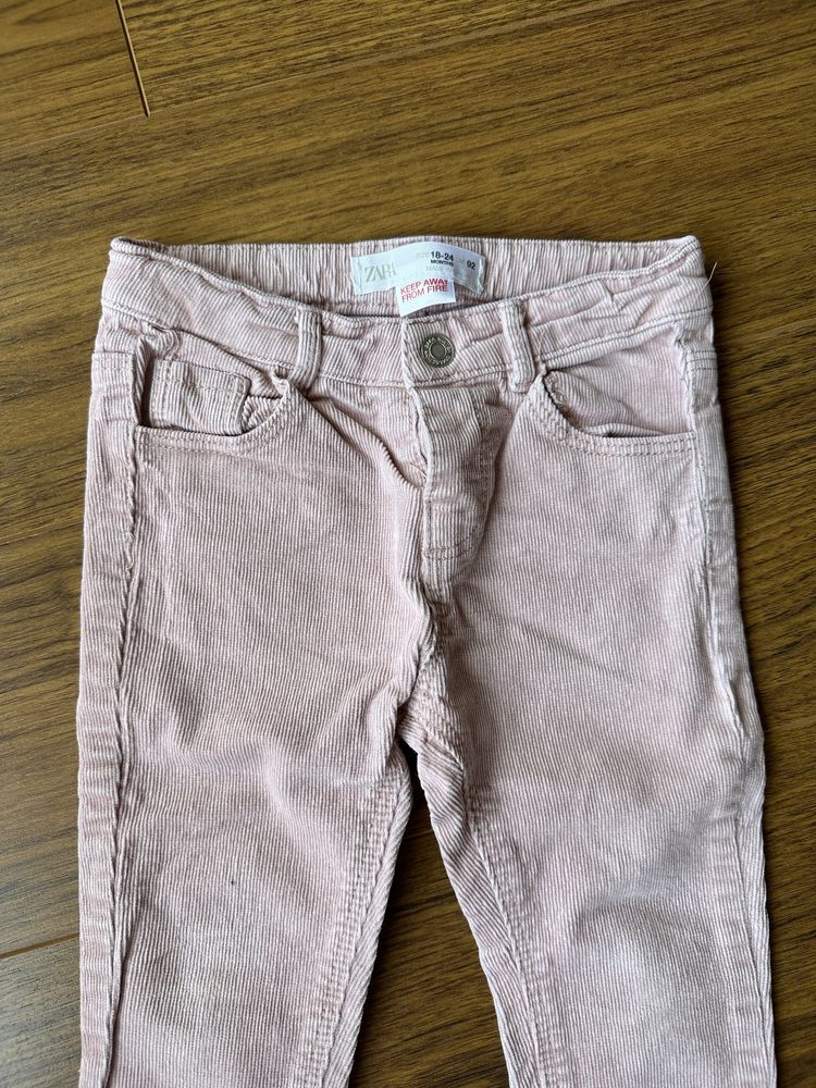 Pantaloni de catifea pt fetite Zara marimea 2-3 ani(98