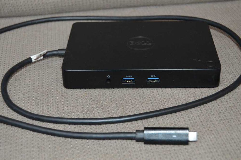 Docking Station Dell WD15 USB-C K17A +alimentare DELL 180W 19.5V 9.23A