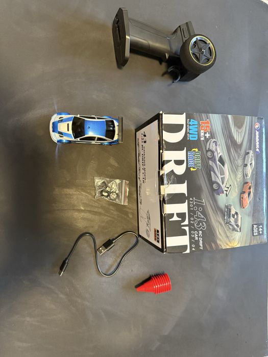 Masinuta RC pentru drift