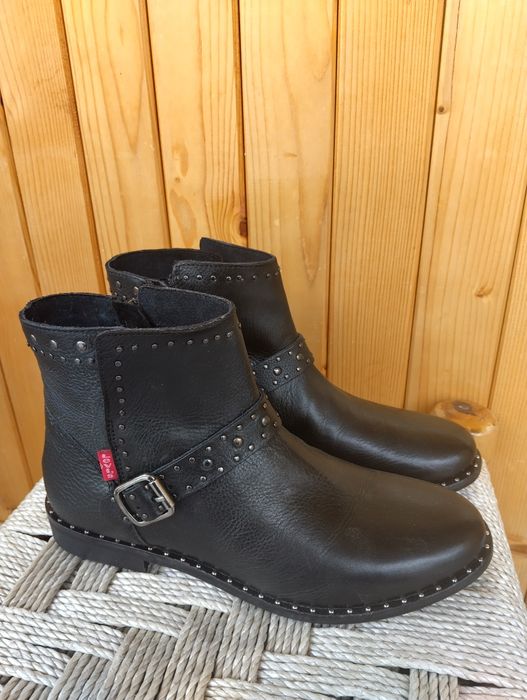 Нови боти Levi's естествена кожа