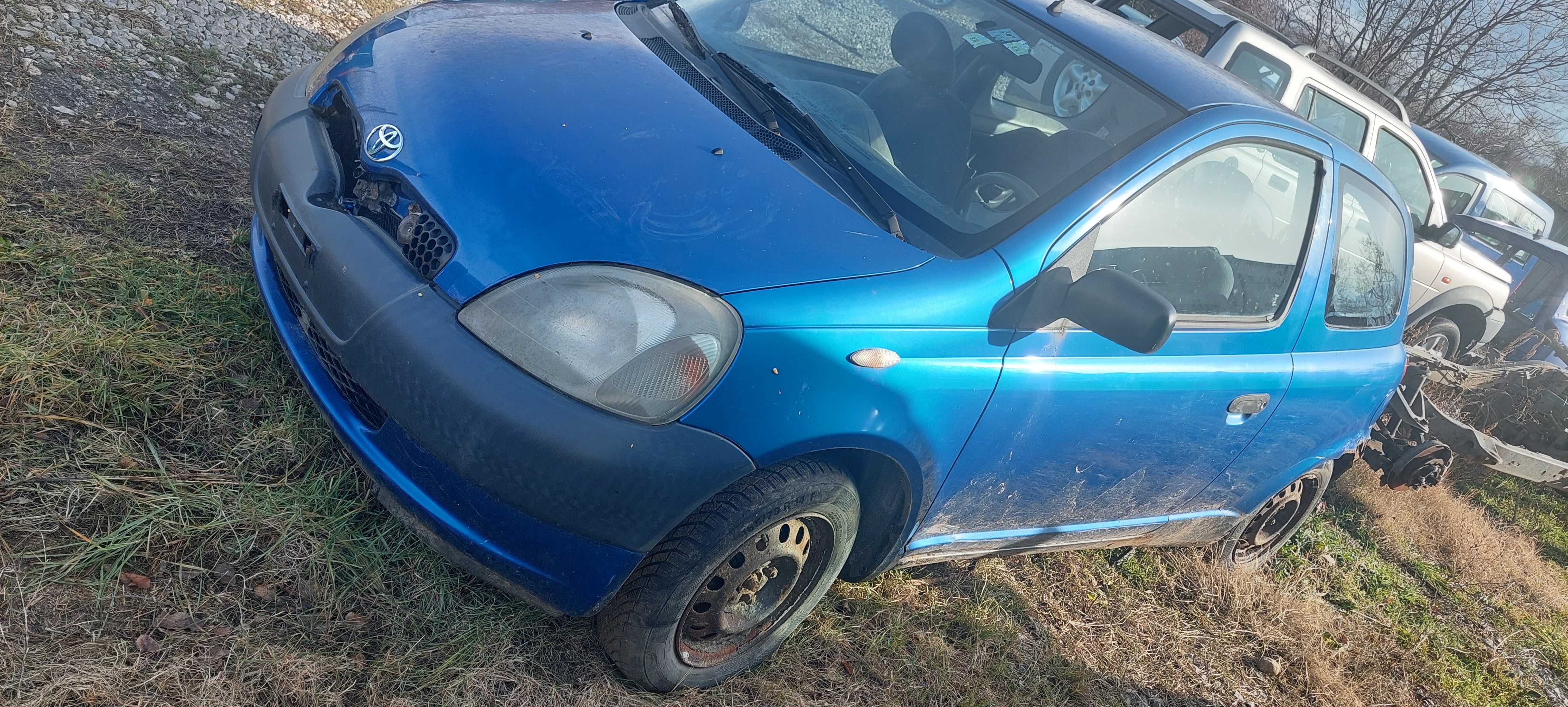 Toyota Yaris 1.0 i , Тойота Ярис на части!
Юли 1999