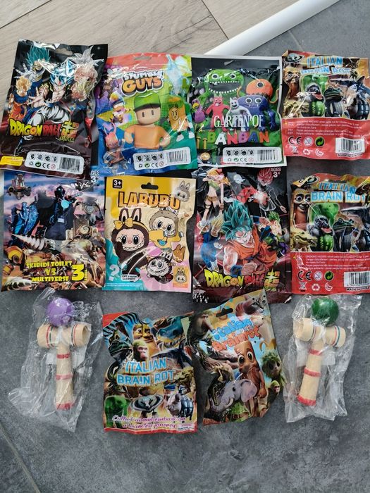 Set 3 plicuri figurine skibidi toilet labubu italian brain rot