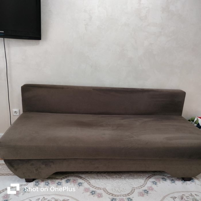 Диван на продажу с торгом