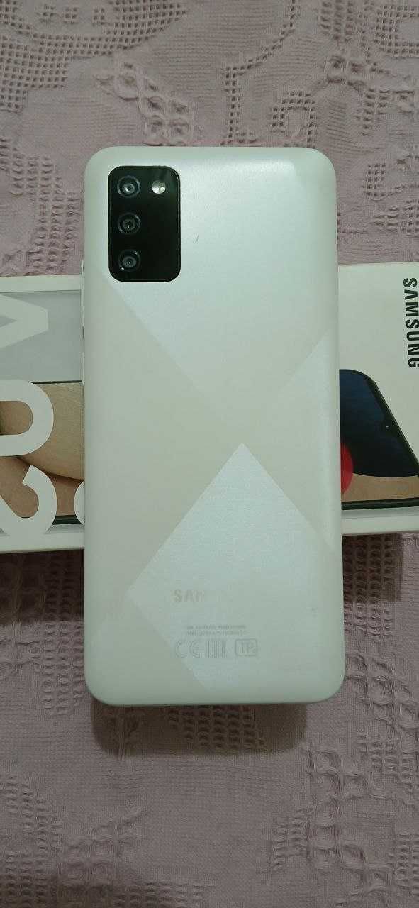 Продам телефон Samsung A02