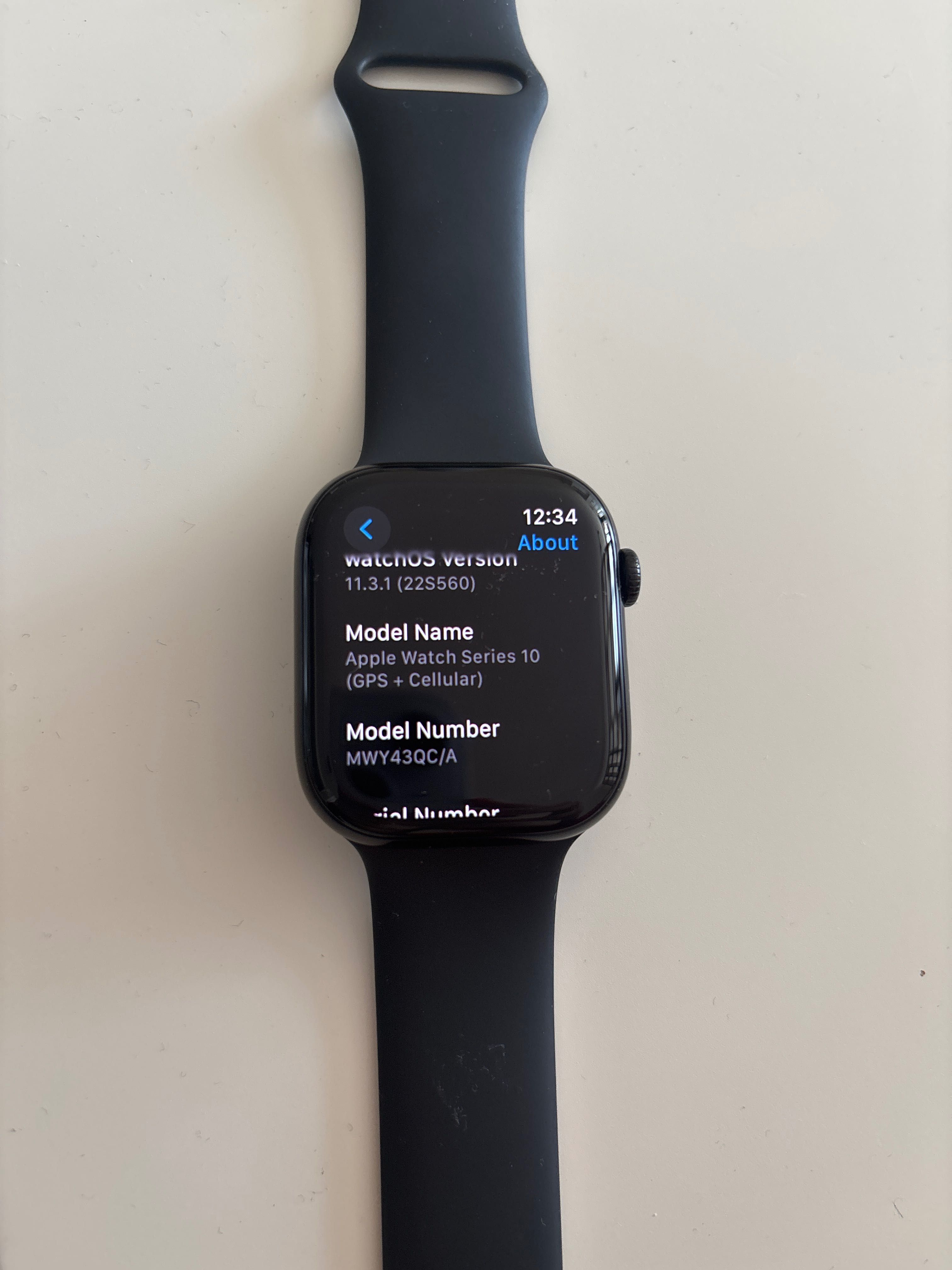 Apple Watch S10 GPS + Cellular