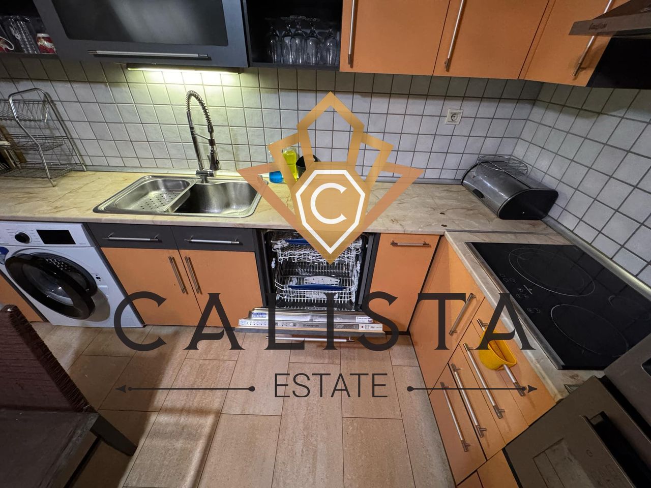 Дава се под наем Тристаен апартамент в Пловдив, Кършияка - 90 кв.м за 433.5 € - Снимка #2