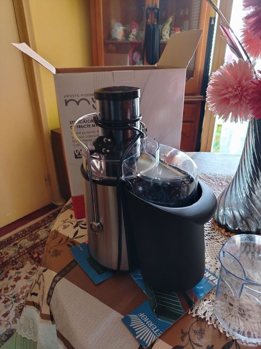 Storcător fructe Myria