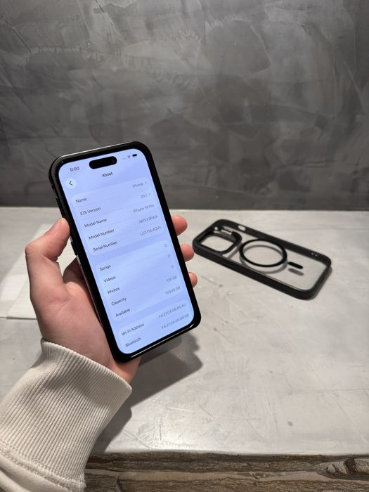 КАТО НОВ Iphone 14 Pro + подаръци