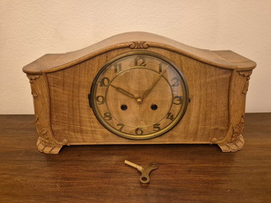 Ceas de semineu - defect