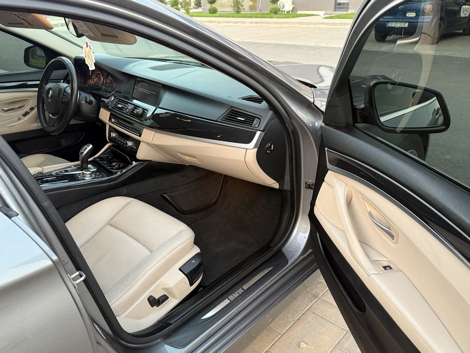 BMW 520d / F10 / Automat 8HP / Navi mare