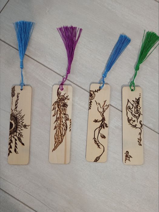 Ръчно изработен разделител за книга