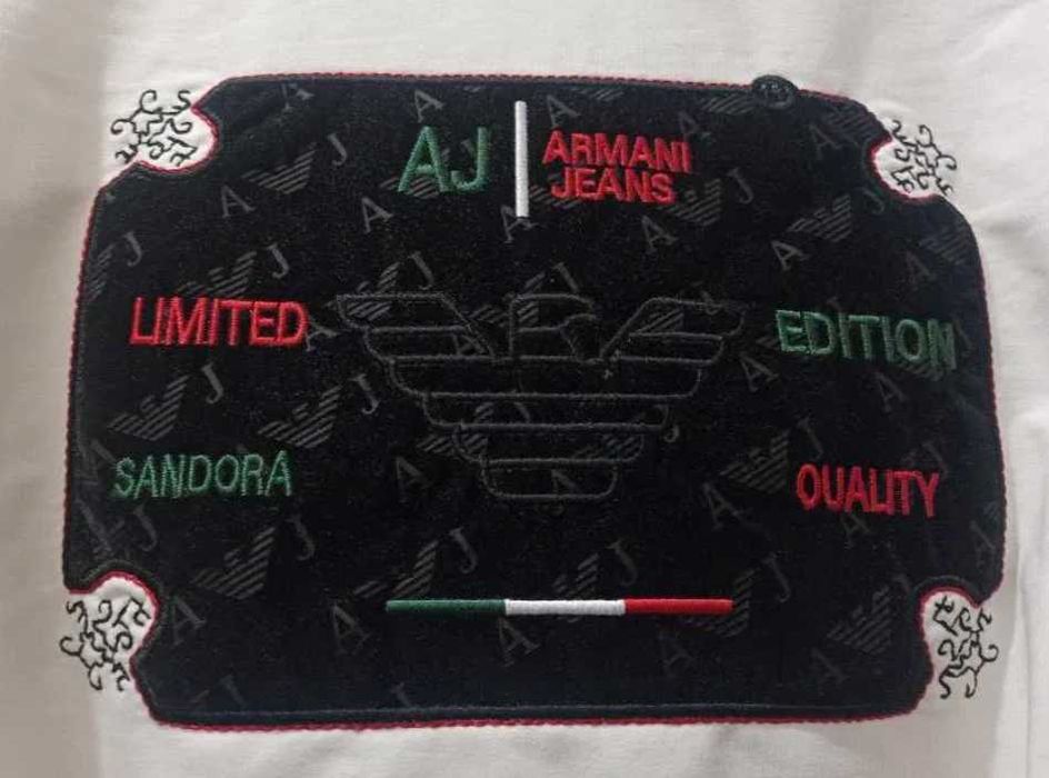 Чисто нова оригинална фланела Armani със сертификат