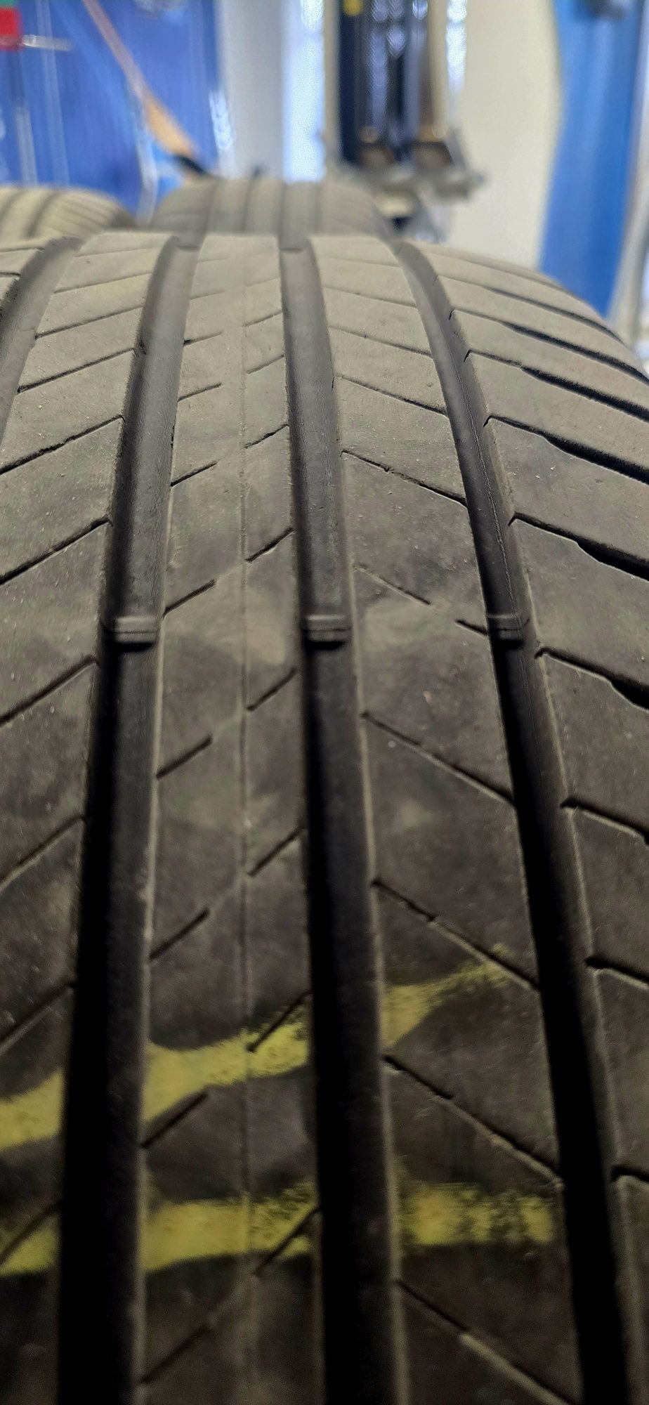 215 60 17 bridgestone turanza