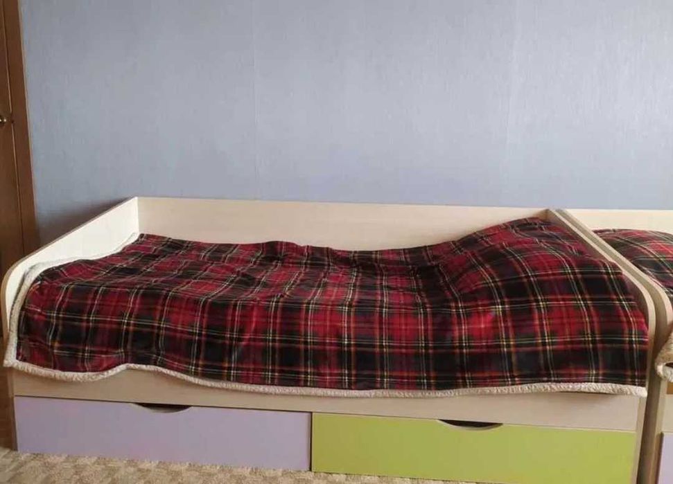 Продается кровать односпальная