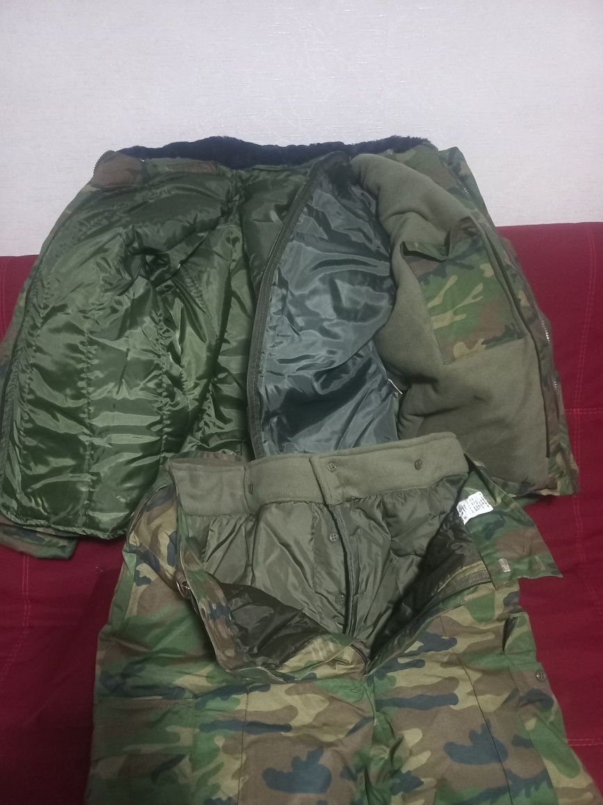 Продам бушлат подклад снимается