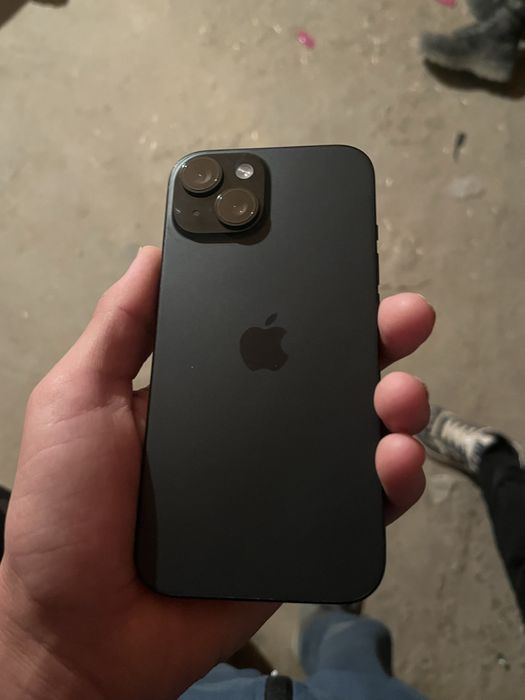 Iphone 15 esim..