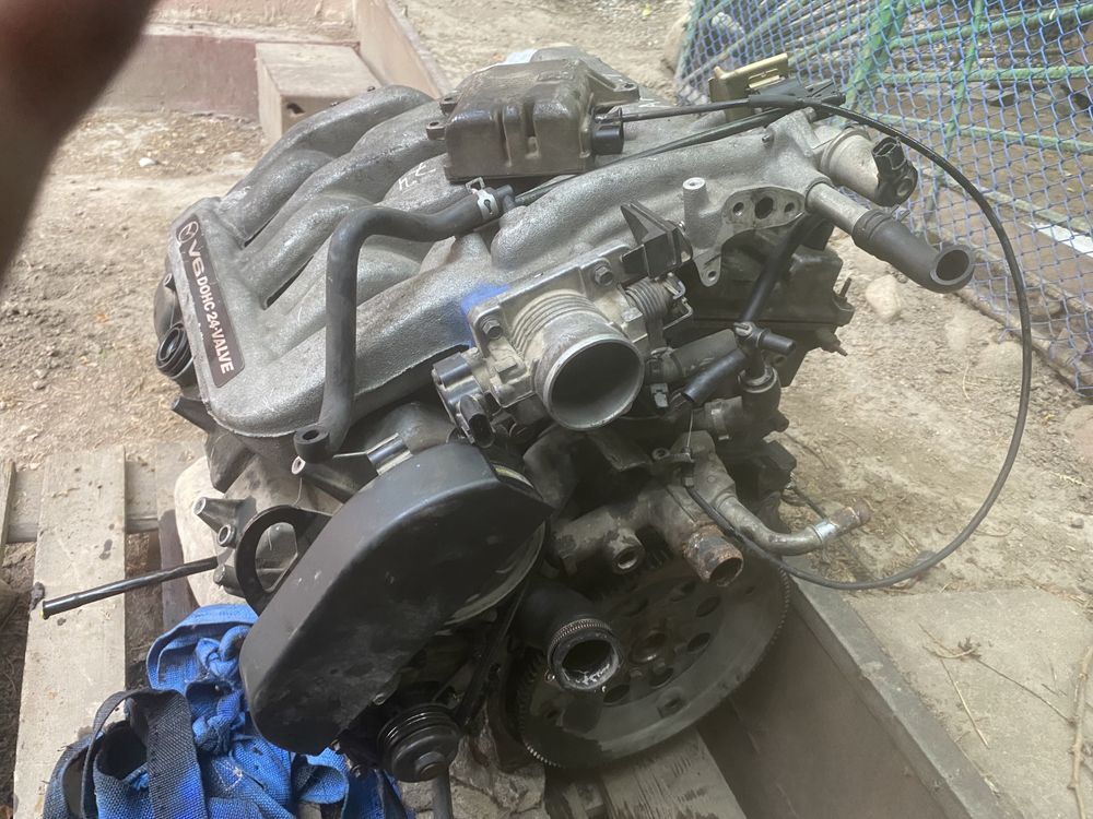 Двигатель (мотор б/у) Mazda MPV 2,5 объем