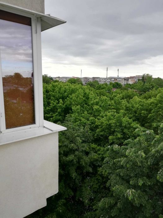 Vând apartament 2 camere ,62 m, în Mun. Călărași ,Str.Prel.București .