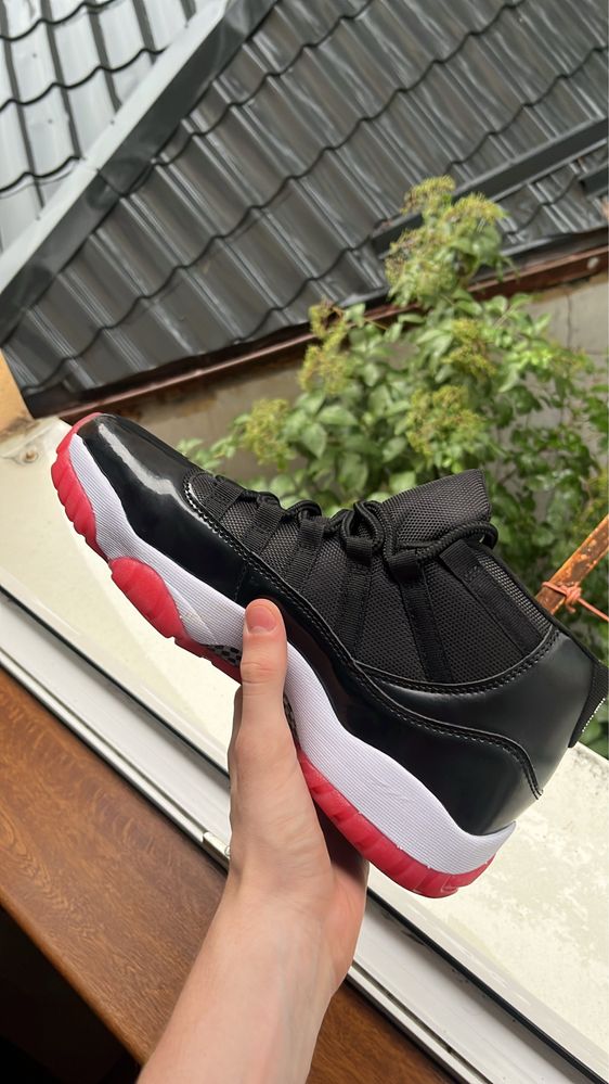 Jordan 11 Bred