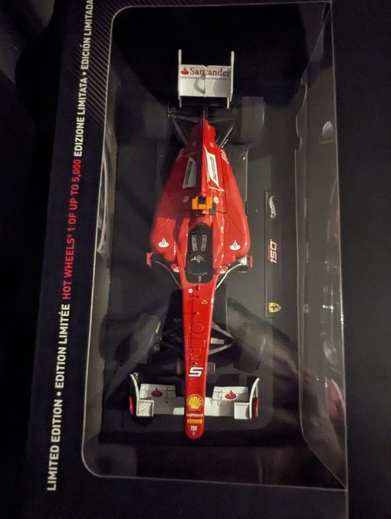 Macheta 1:18 Hotwheels Elite Ferarri  Formula 1