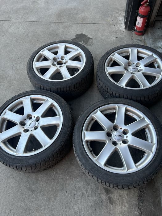 Jante Volvo 5x108 R17 215/45