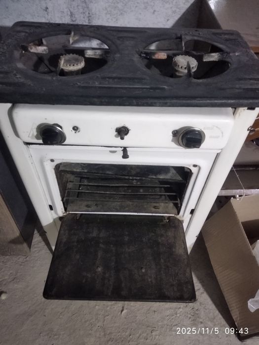 Gaz plita sotiladi. Rossiyskiy