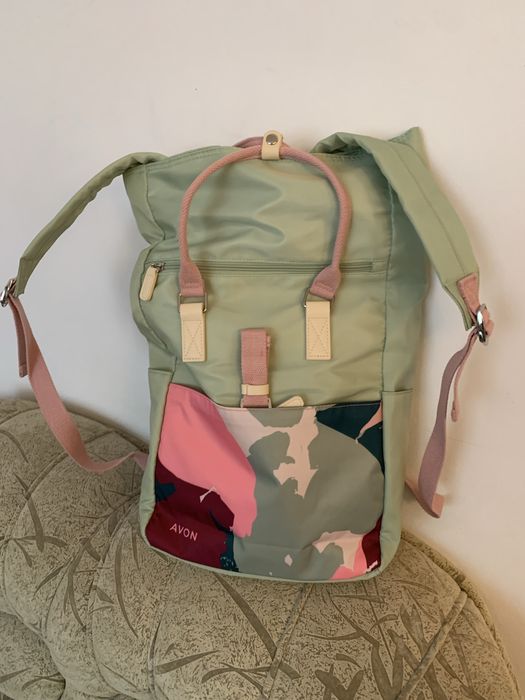 Нова шарена раница за пикник