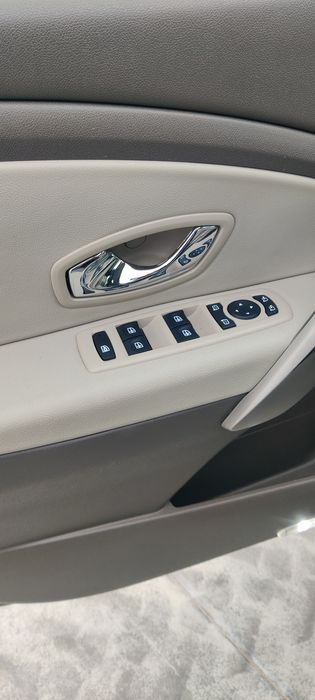 Renault fluence 2013 automată