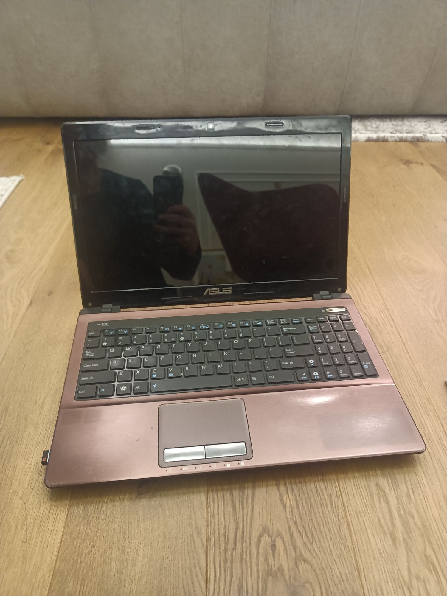 Laptop Asus K53S