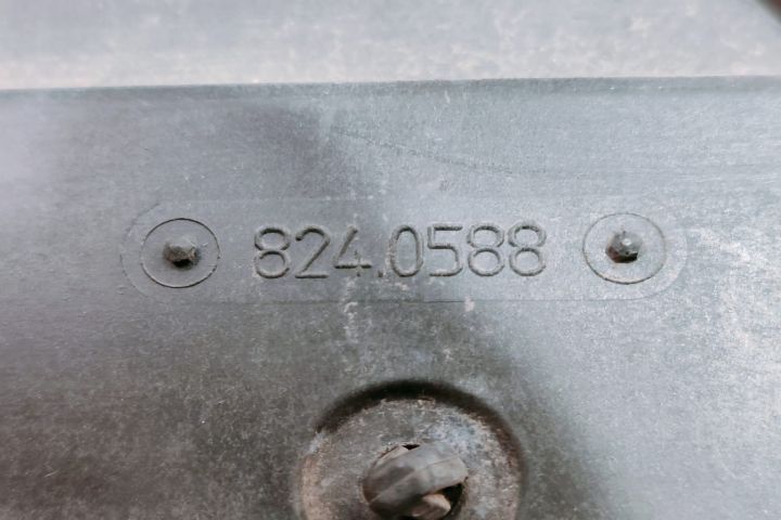 Electroventilator Racire cu Suport Lipsă parafus 8240588 / 940002906