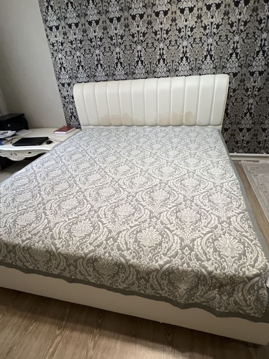 Продам кровать 2спальную