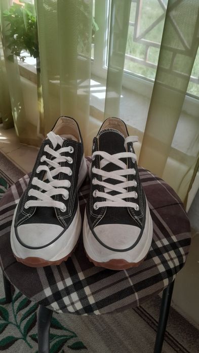 Продам  "кеды"на скрытой платформе