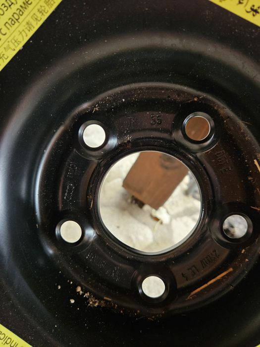 Резервна гума патерица за Audi Q5 Q7 195/75/18