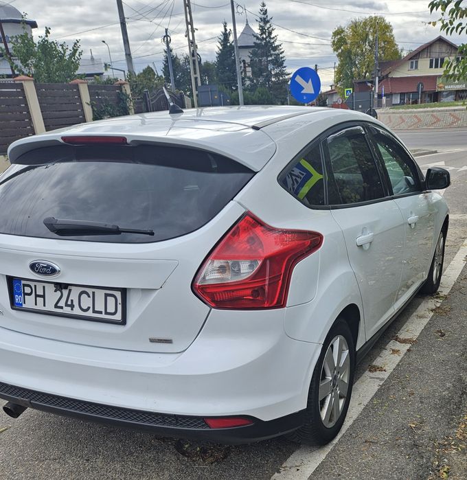 Vând Ford focus. 1.6 diesel  euro 5 .2010