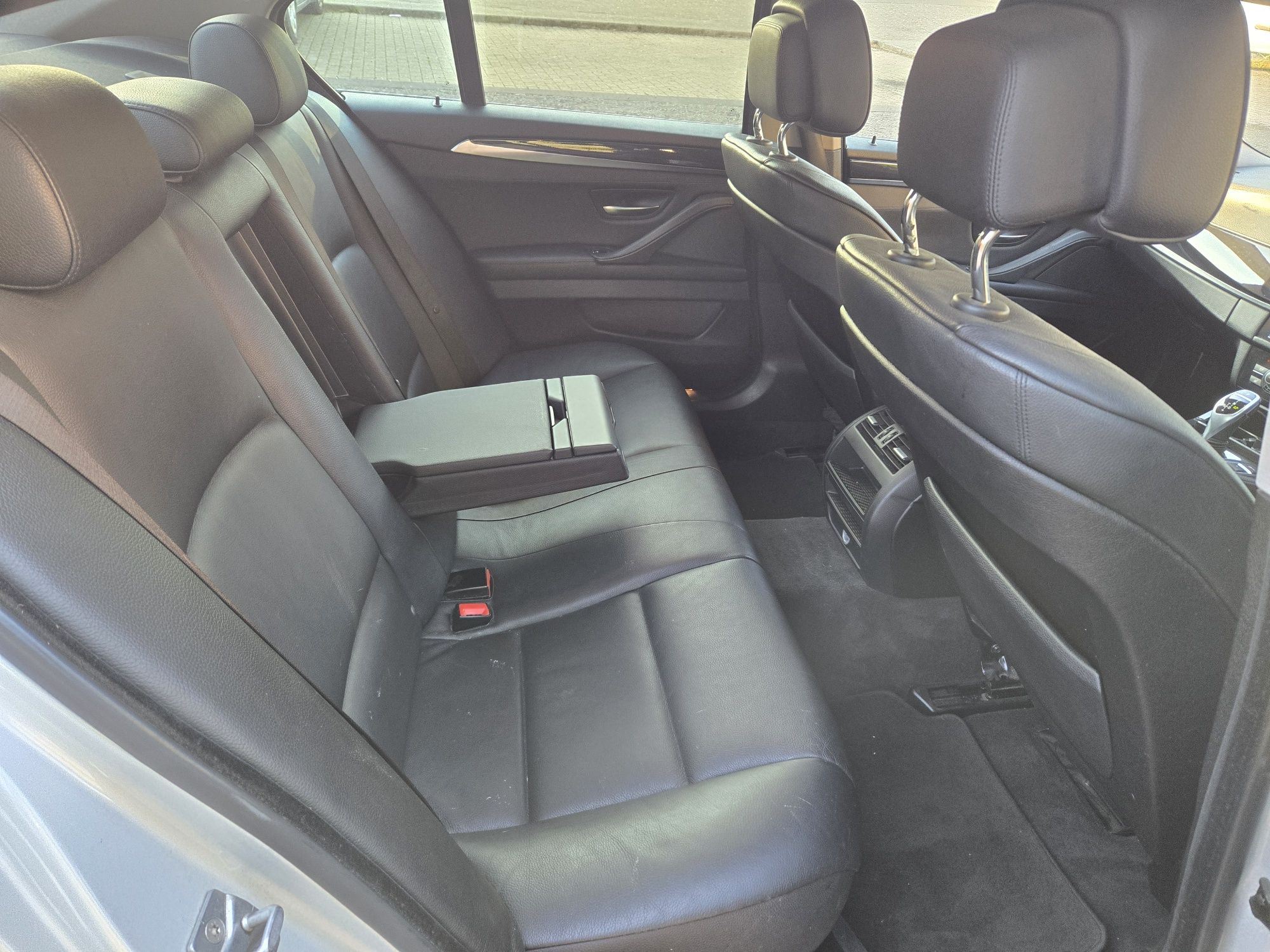 Bmw F10 520d volan dreapta