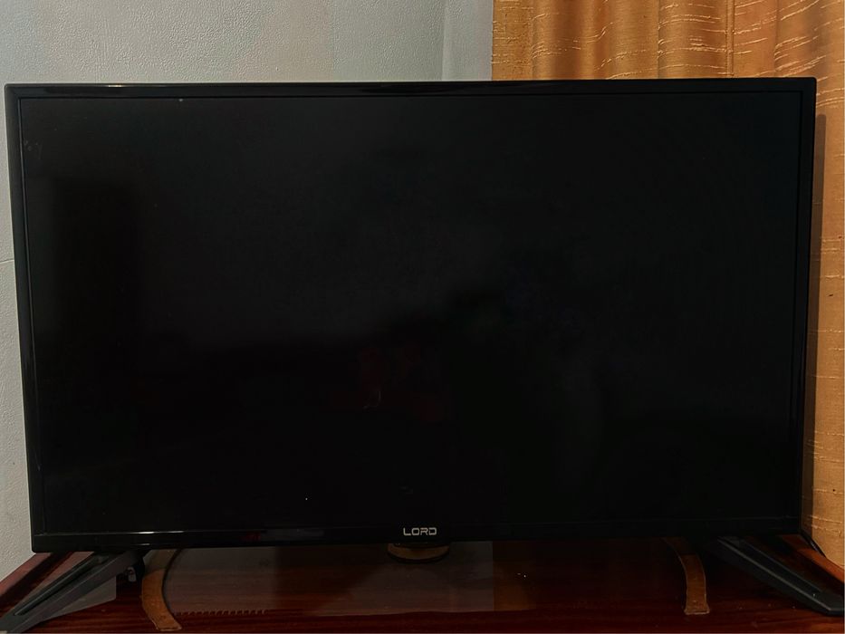 Televizor LED HD