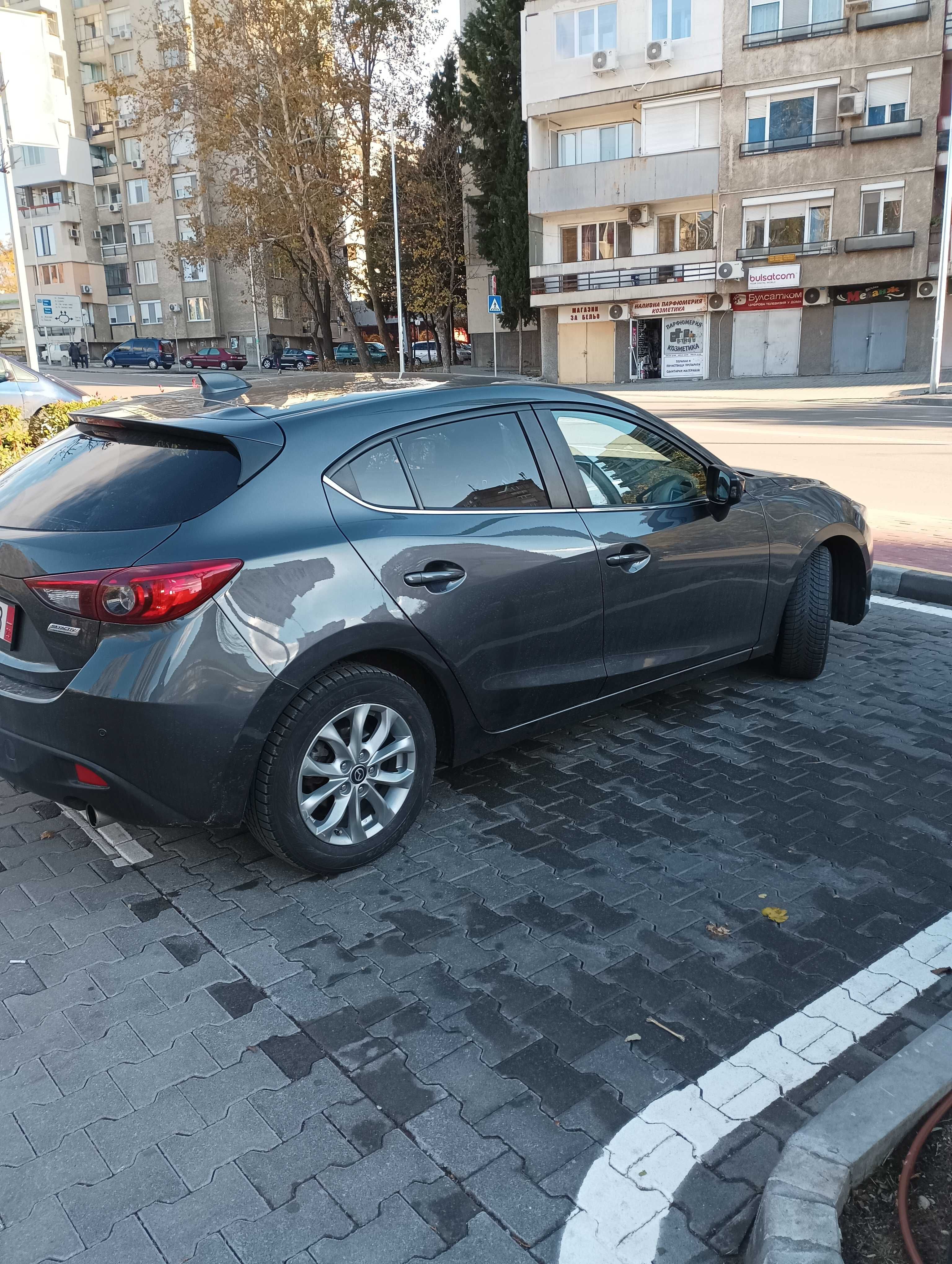 Mazda 3 skyactiv