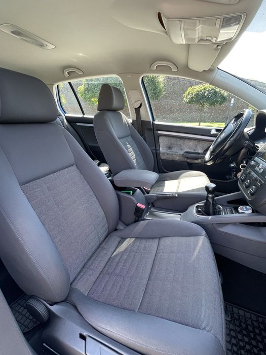 Vând GOLF 5 2007 1.9 TDI - BLS