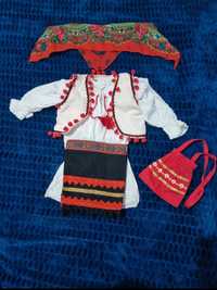 Costum traditional fetita botez