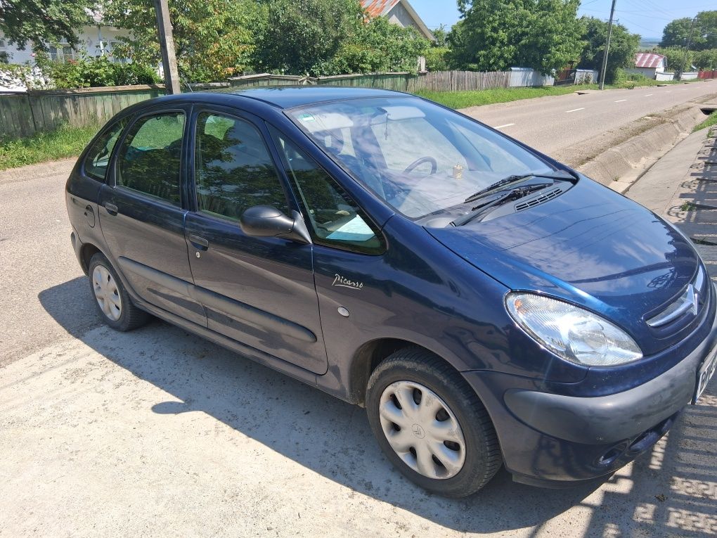 CITROEN XSARA PICASSO 2001 1.8 benzina 2200 €