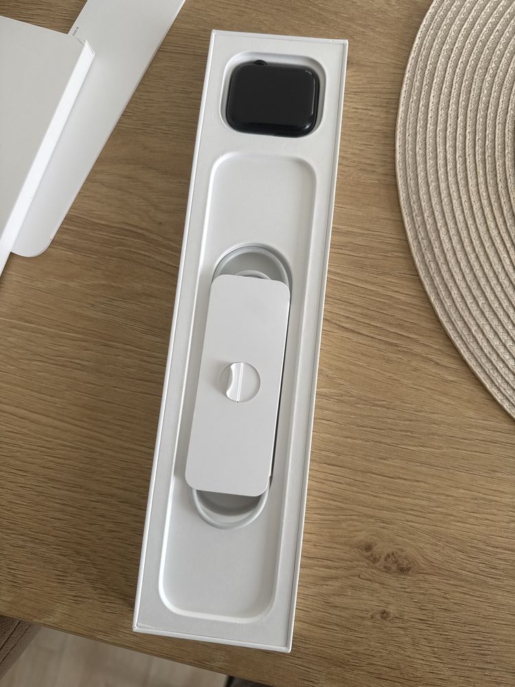iWatch SE 44 mm Smart