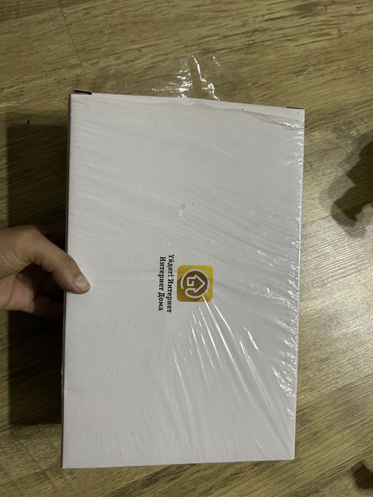 Продам WI FI роутер