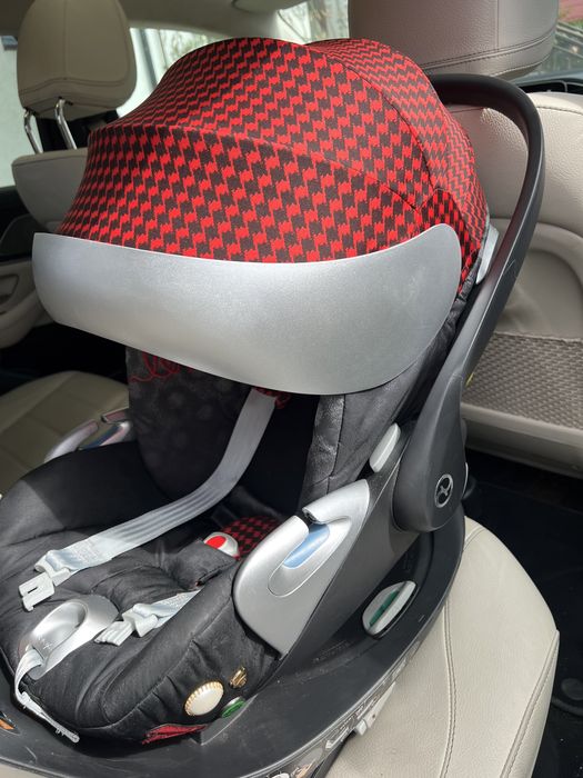 Scoica Cybex, rebellious cloud Z