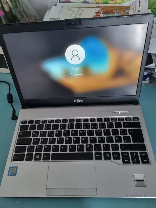 Laptop i5 gen 7 nv256 gb