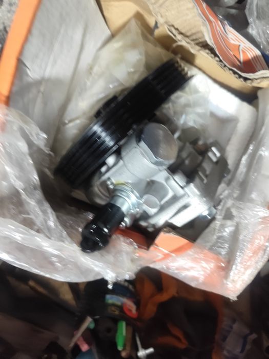 Продам ГУР Сузуки гранд Витара хл7