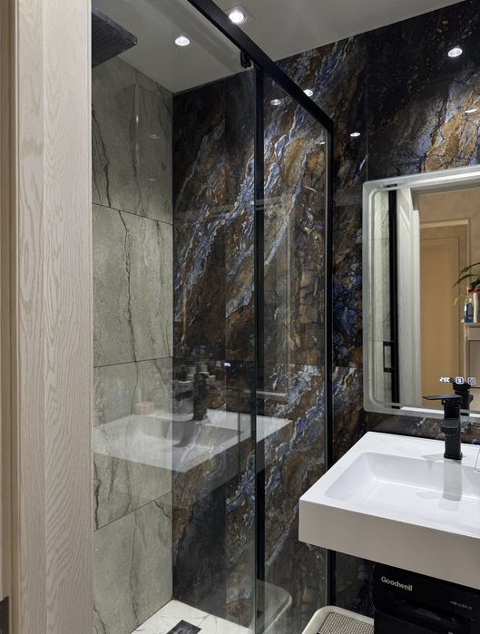 Продам квартиру на Юнусабаде Новастройка Хонсарой