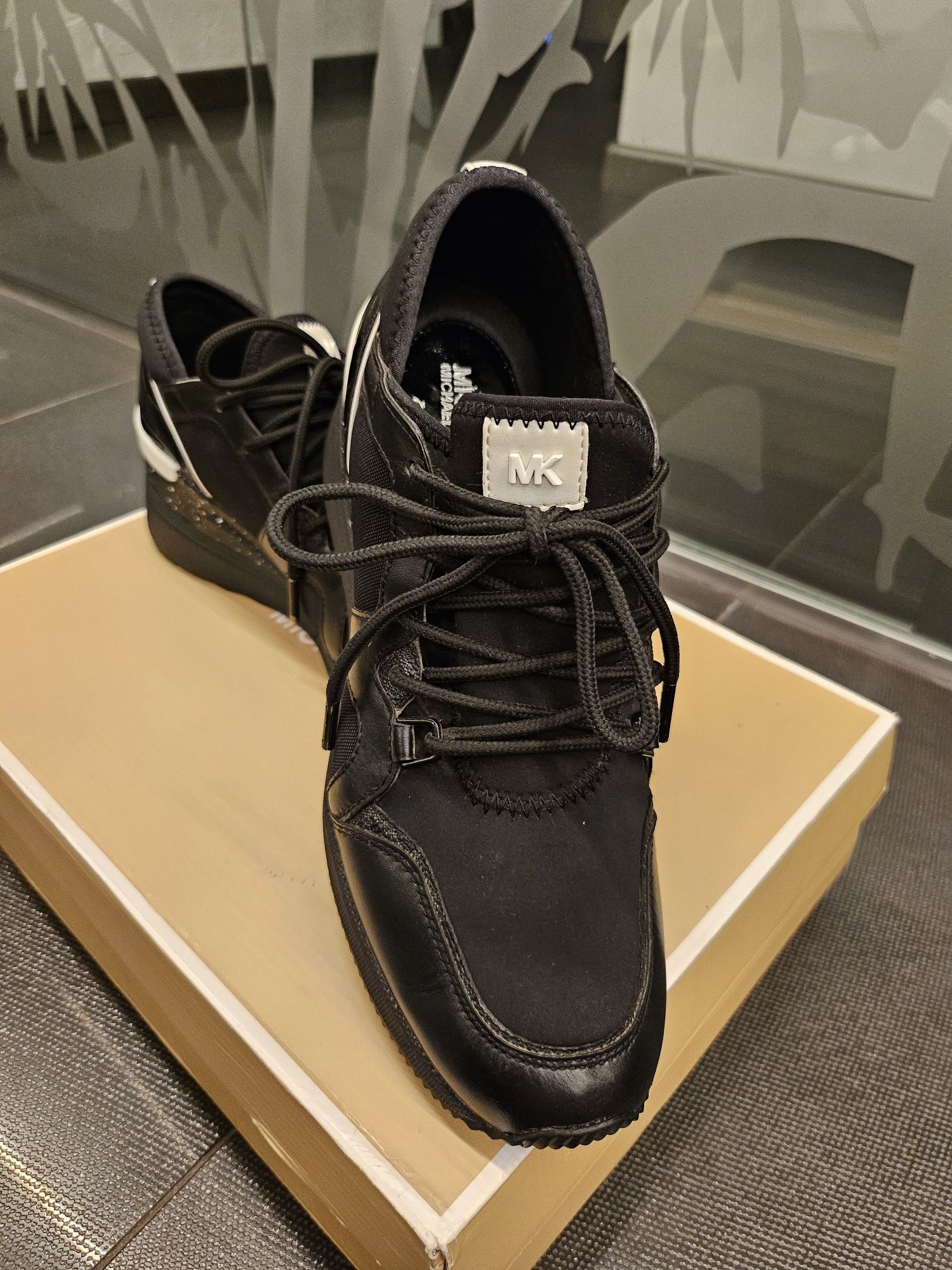 MICHAEL KORS летни сникърси скрита платформа н.37