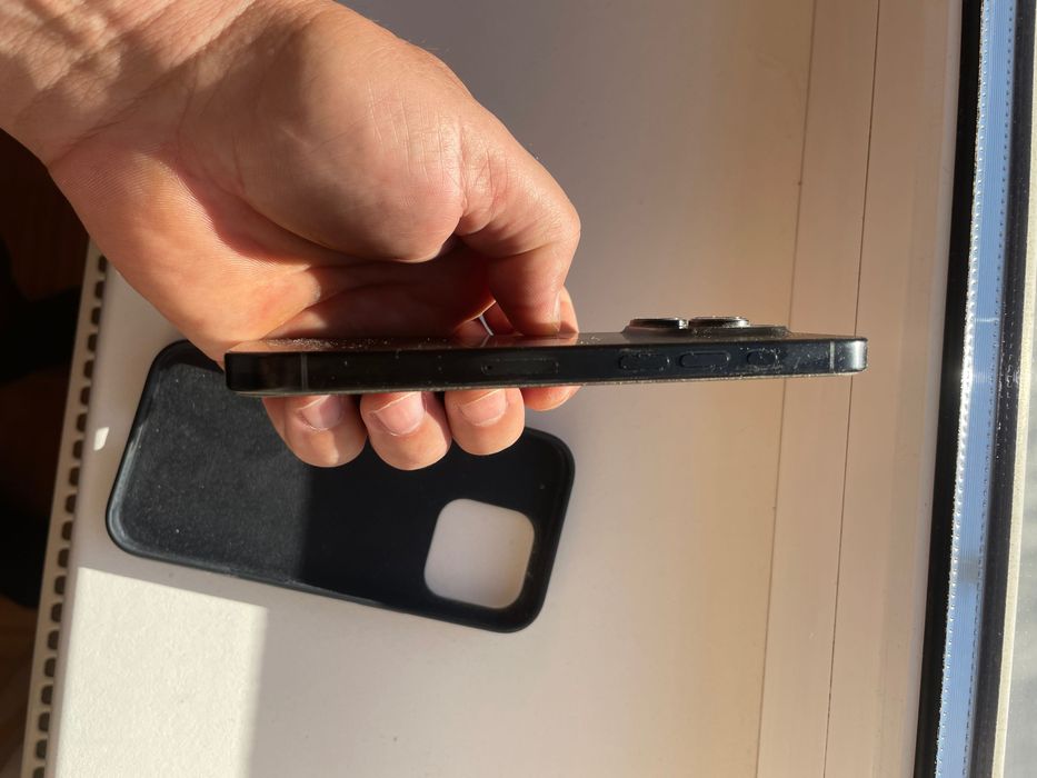 iPhone 16pro със гаранция